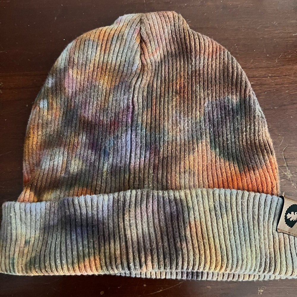 Ooakshell Bishops Beanie, never worn